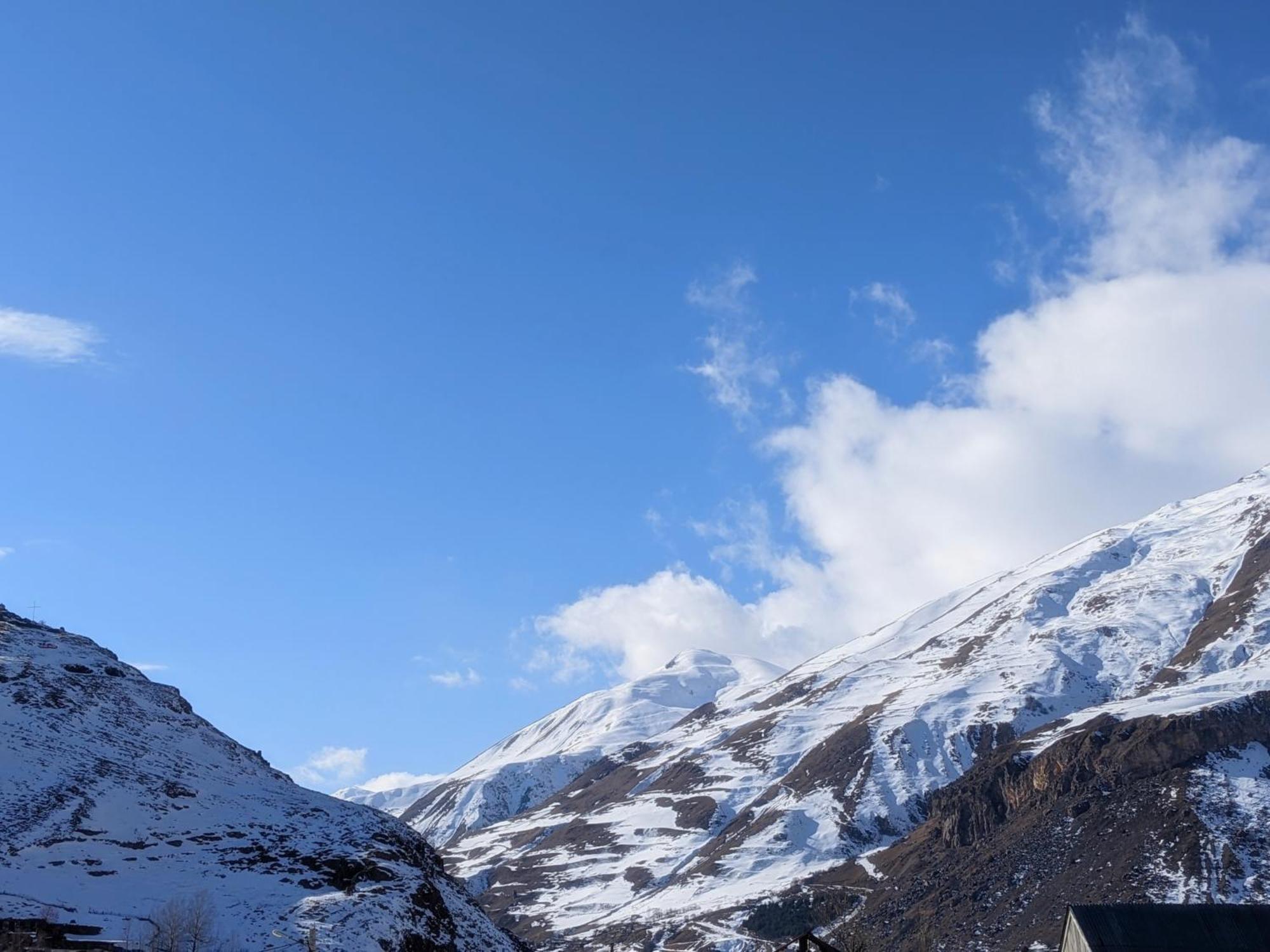 Agre Kazbegi Hotell Achkhoti Eksteriør bilde